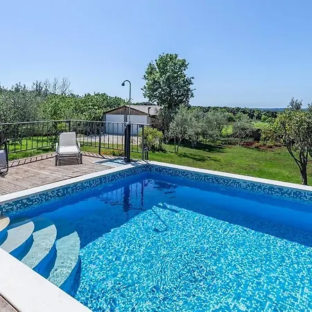 Villa Novela By Istrialux *