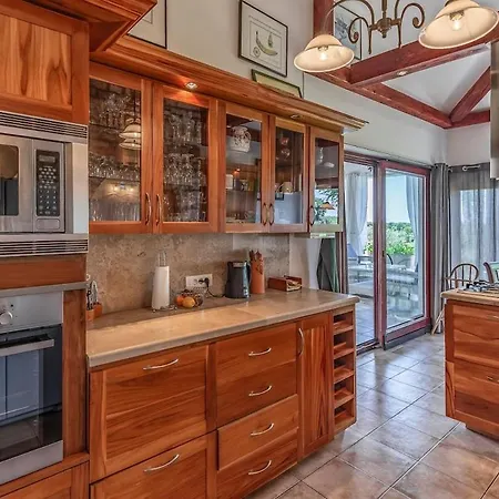 Novela By Istrialux Villa