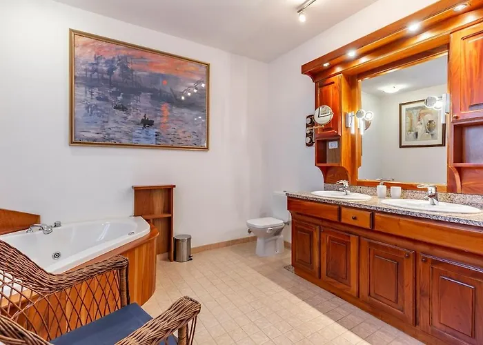 Novela By Istrialux *