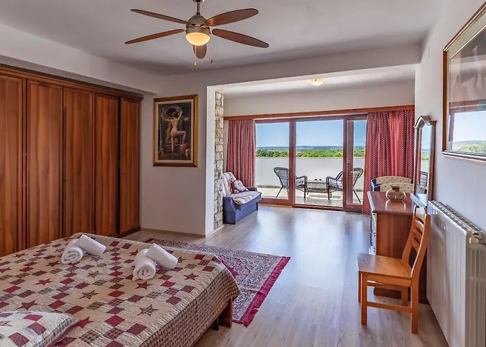 Novela By Istrialux Villa Pula