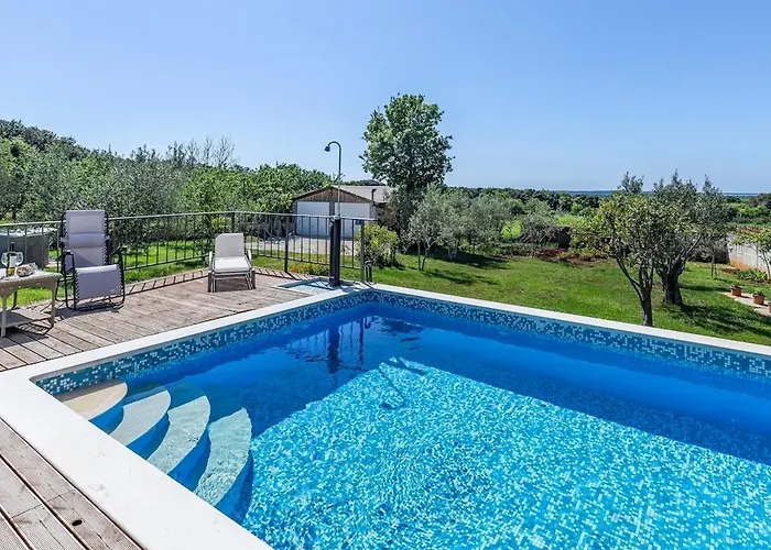 Villa Novela By Istrialux *